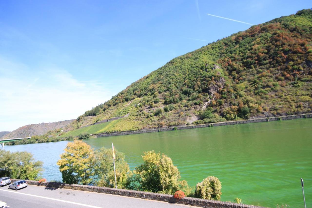 Ferienwohnungen Im Moseltal Löf Dış mekan fotoğraf